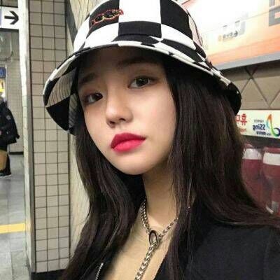 有网友巴黎奥运会赛前发文「中国游泳主要问题是有氧能力被废了」从运动训练角度看，他说的有道理吗？